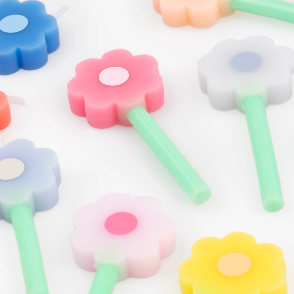 Meri Meri Rainbow Daisy Candles (x 12)