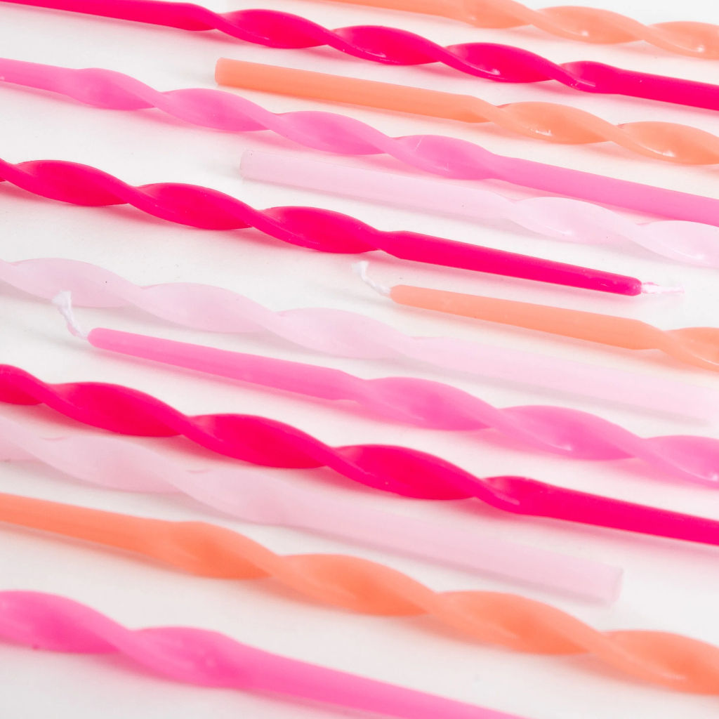 Meri Meri Pink Twisted Long Candles (x 16)