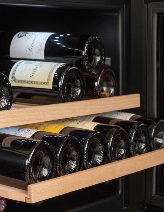 LSBI28B Mono zone Wine Cabinet - 28 bottles