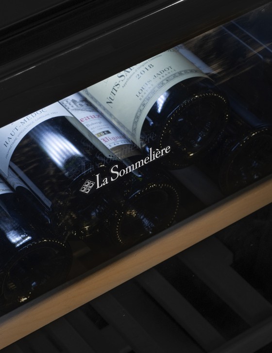 CTVNE120 Mono Zone Wine Cabinet - 116 bottles